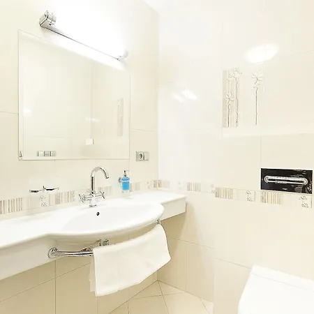 Krcinuv Dum Hotel 4*