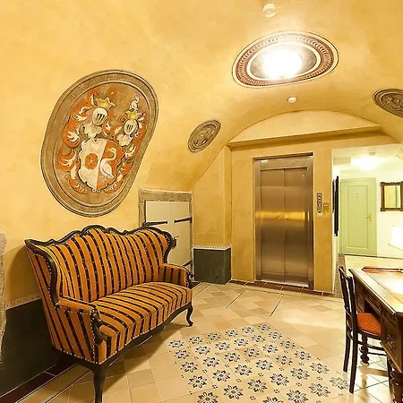 Krcinuv Dum Hotel