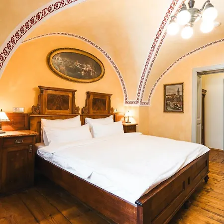 Hotel Krcinuv Dum 4*