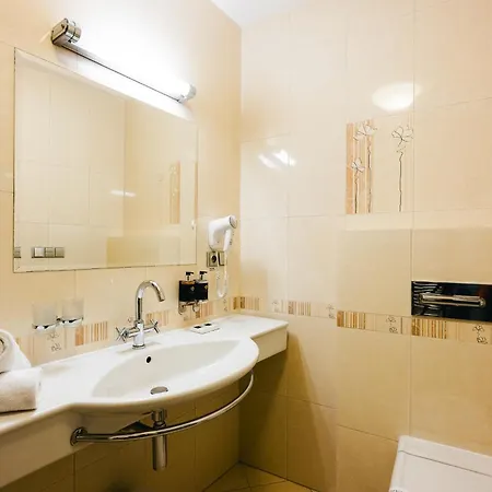 Krcinuv Dum Otel