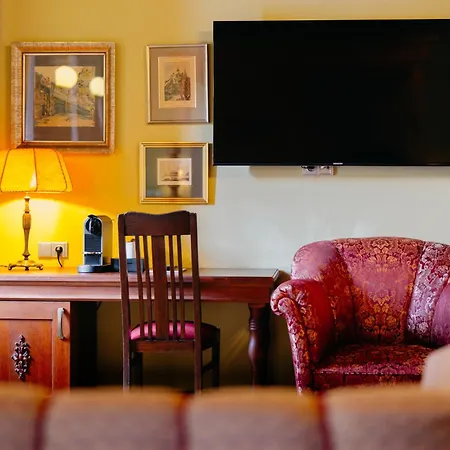 Krcinuv Dum Otel 4*