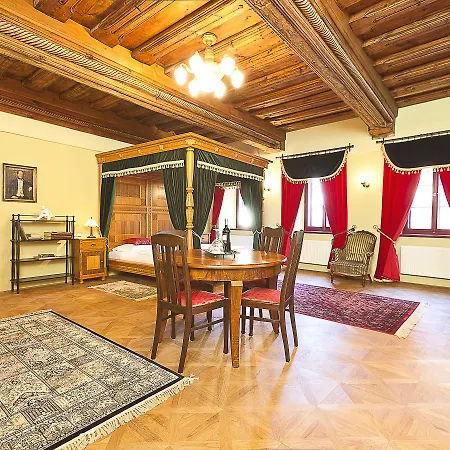 Otel Krcinuv Dum 4*