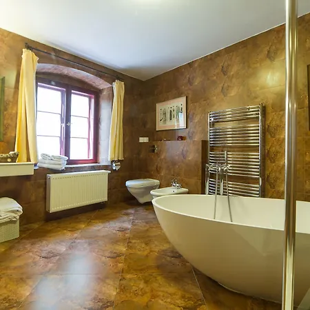 Otel Krcinuv Dum 4*