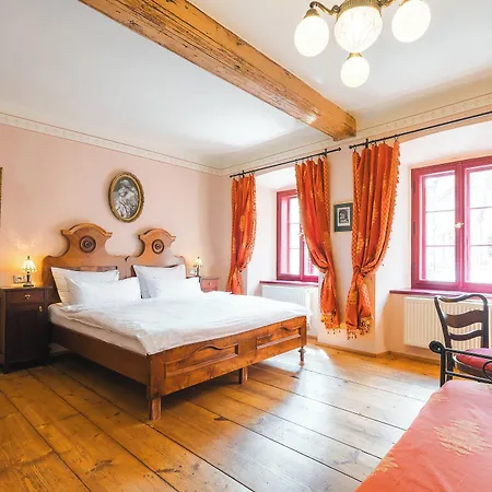 Otel Krcinuv Dum