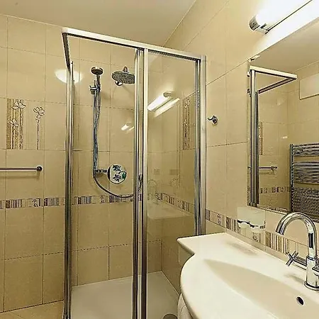 Krcinuv Dum 4*